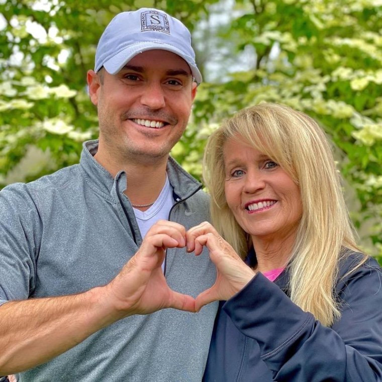 Schaeffer with his mom, Teri.